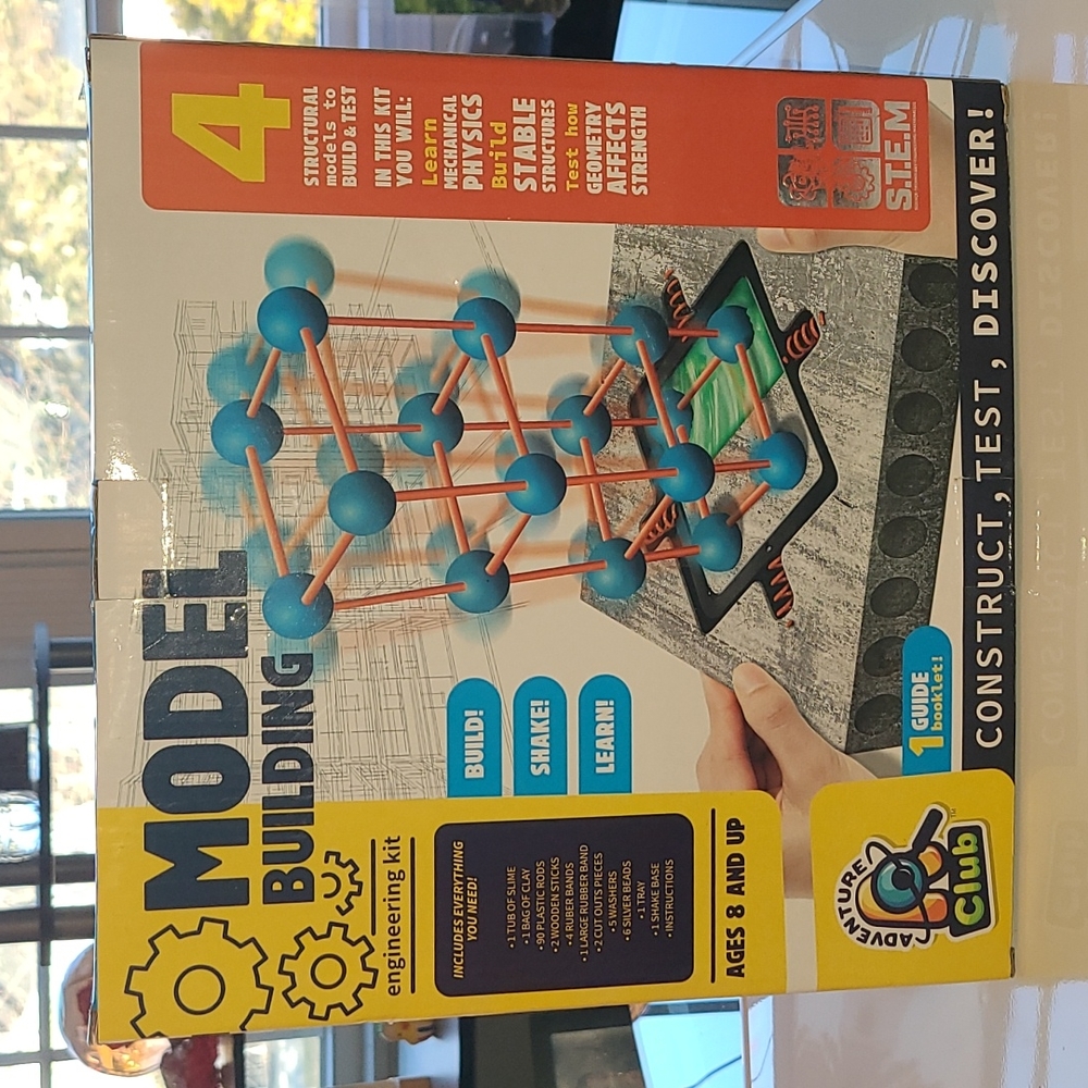 Model Building Adventure Club Engineering Kit - Picture 2 of 4
